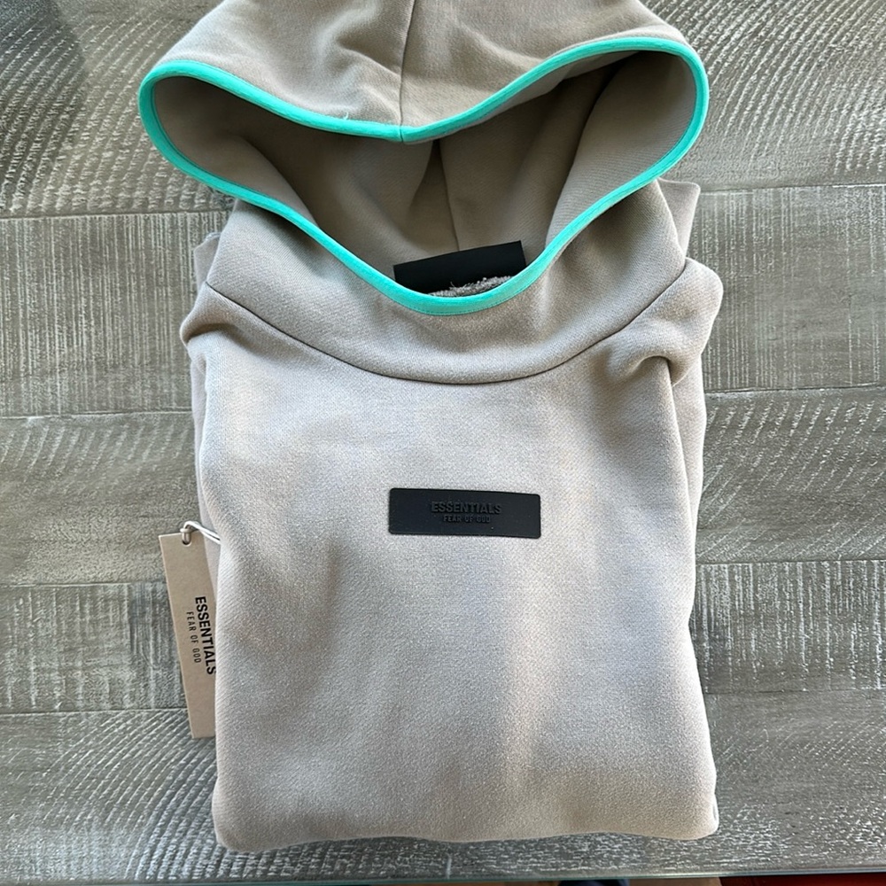 NWT Fear of God - Essentials oversized hoodie